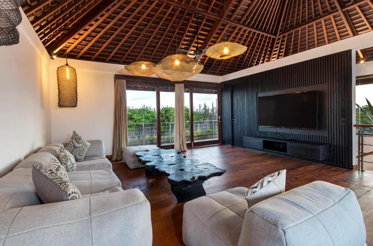 Sundance Villa By Villa Finder เกอโรโบกัน ภายนอก รูปภาพ